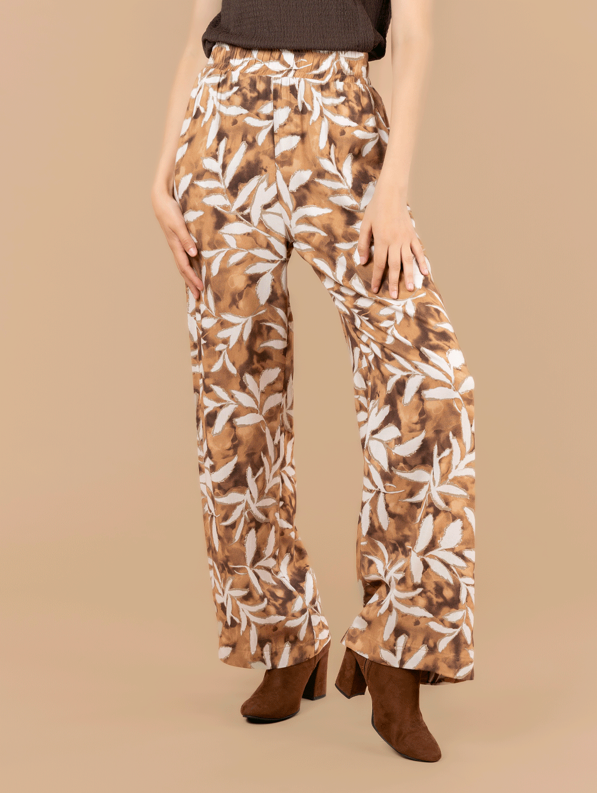 Pantalon fluide imprimé feuillage