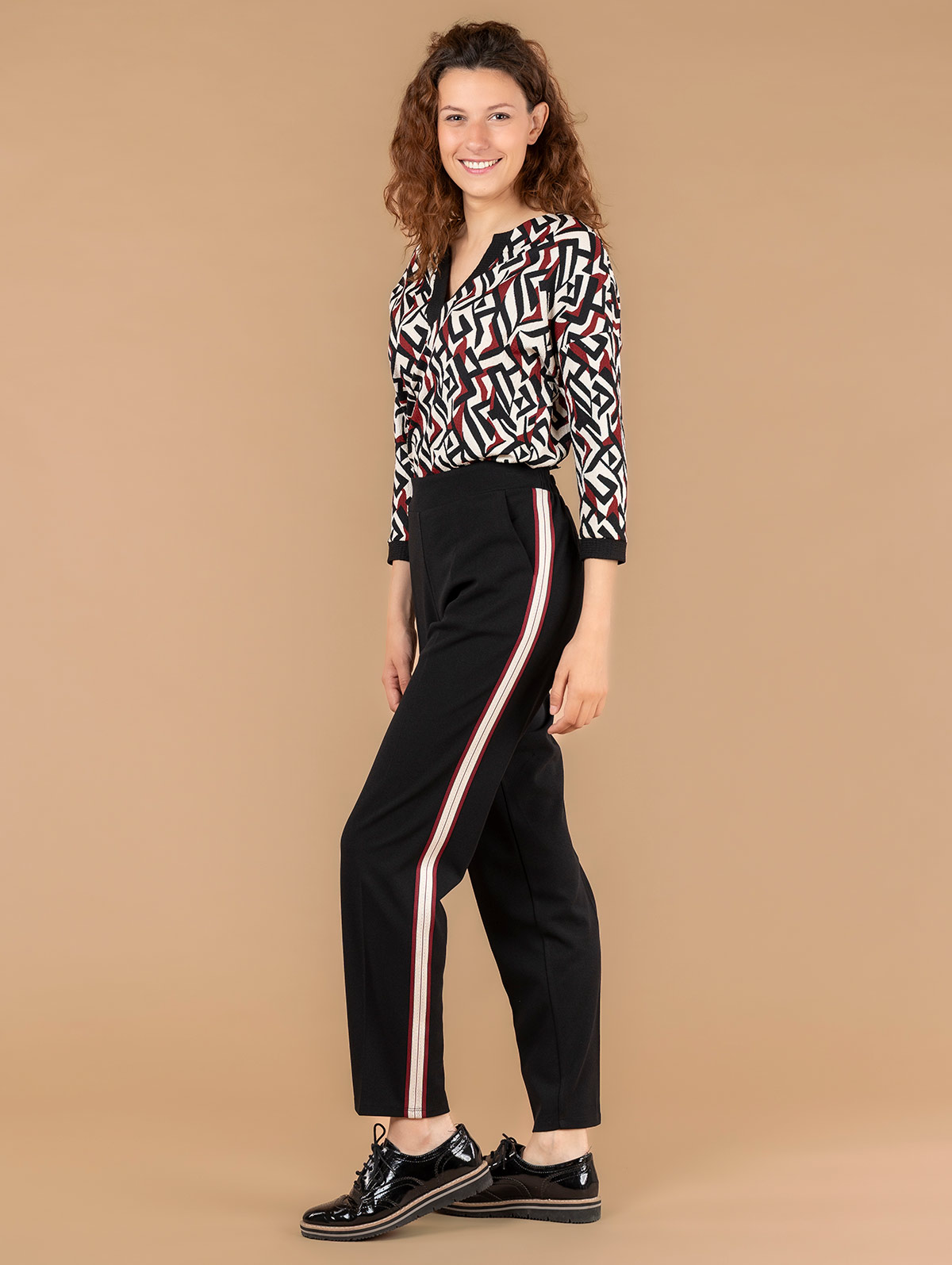 Pantalon scuba crêpe galon côté