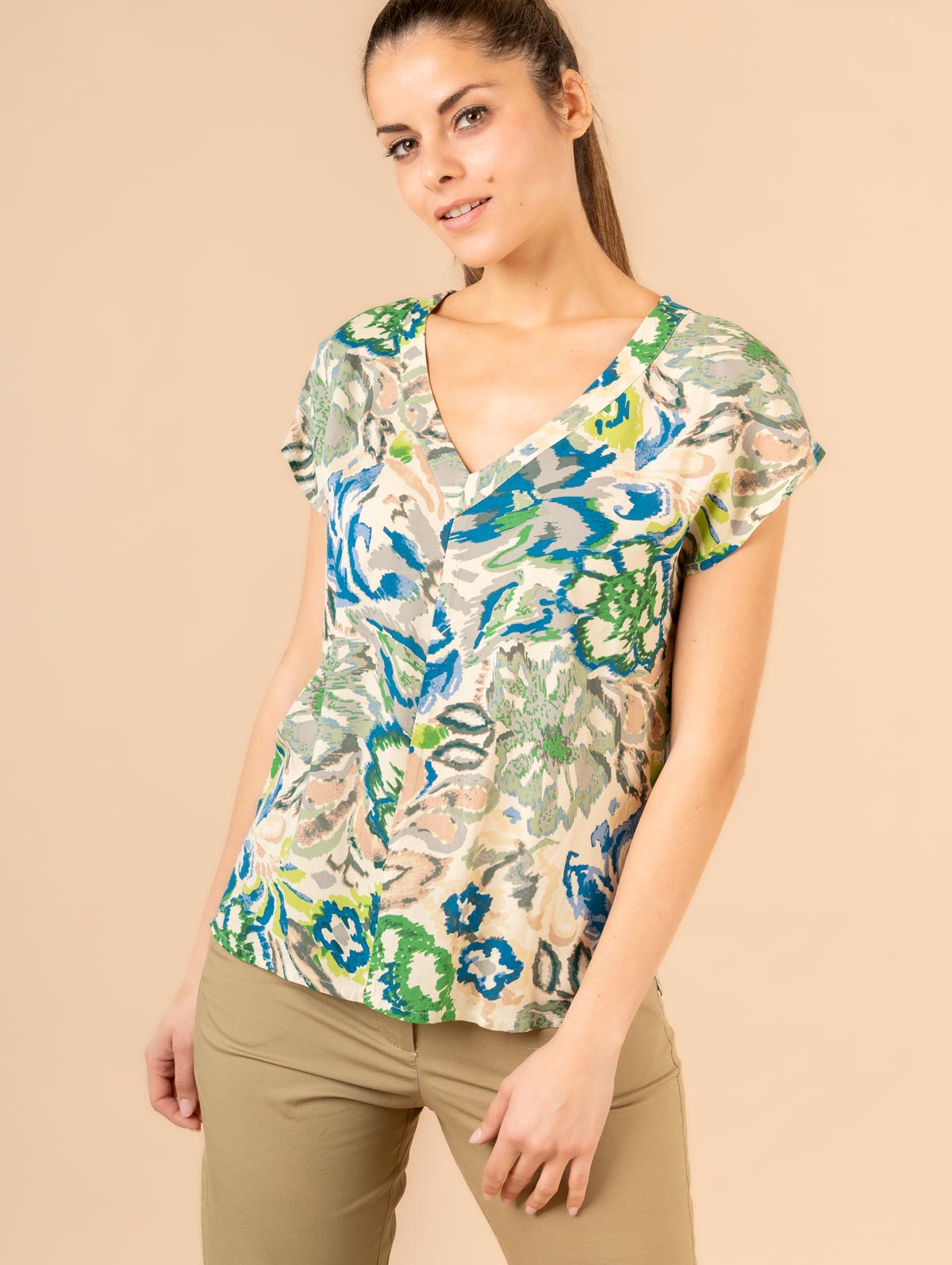 Top femme imprimé fleurs ethniques